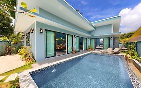 Villa Baan Suaan Kluay Mai